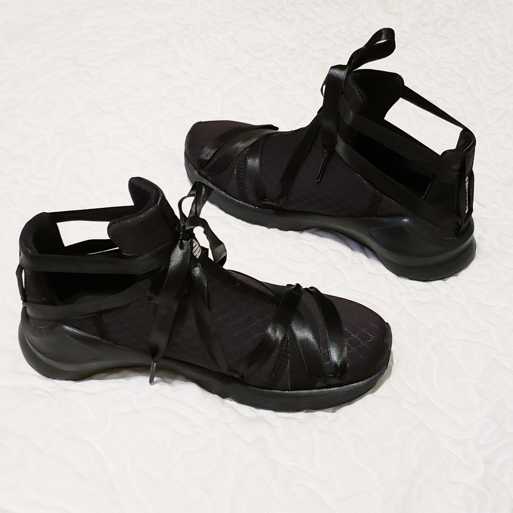 Puma Fierce Rope Satin en Pointe Sneakers